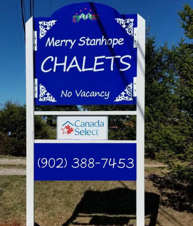 Merry Stanhope Chalets Hotell Eksteriør bilde
